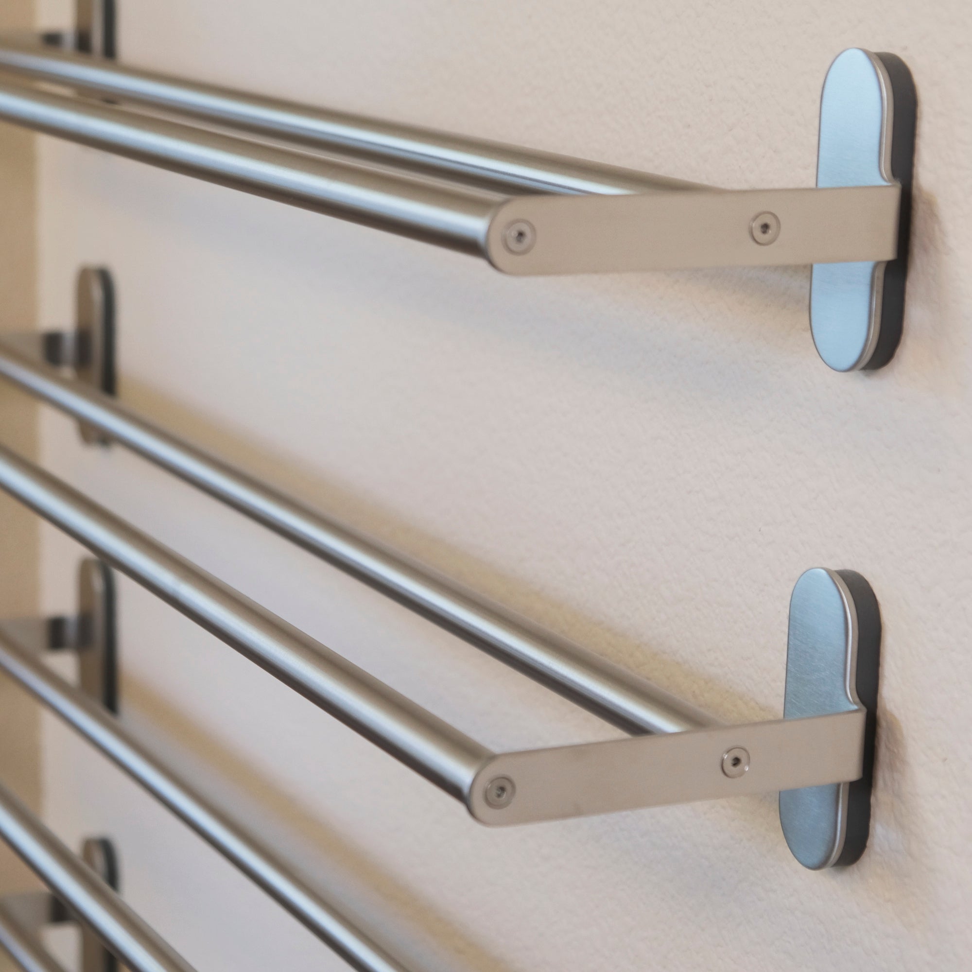 Wall Mounted Horizontal Stainless Steel Wine Rack (2 Bottles)