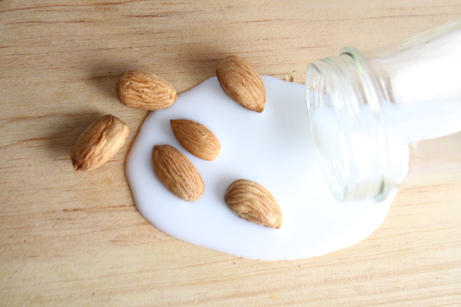 Almond Milk - How to Make Almond Milk in a Vitamix - Breakfast, Lunch & Dinner - July 23, 2021